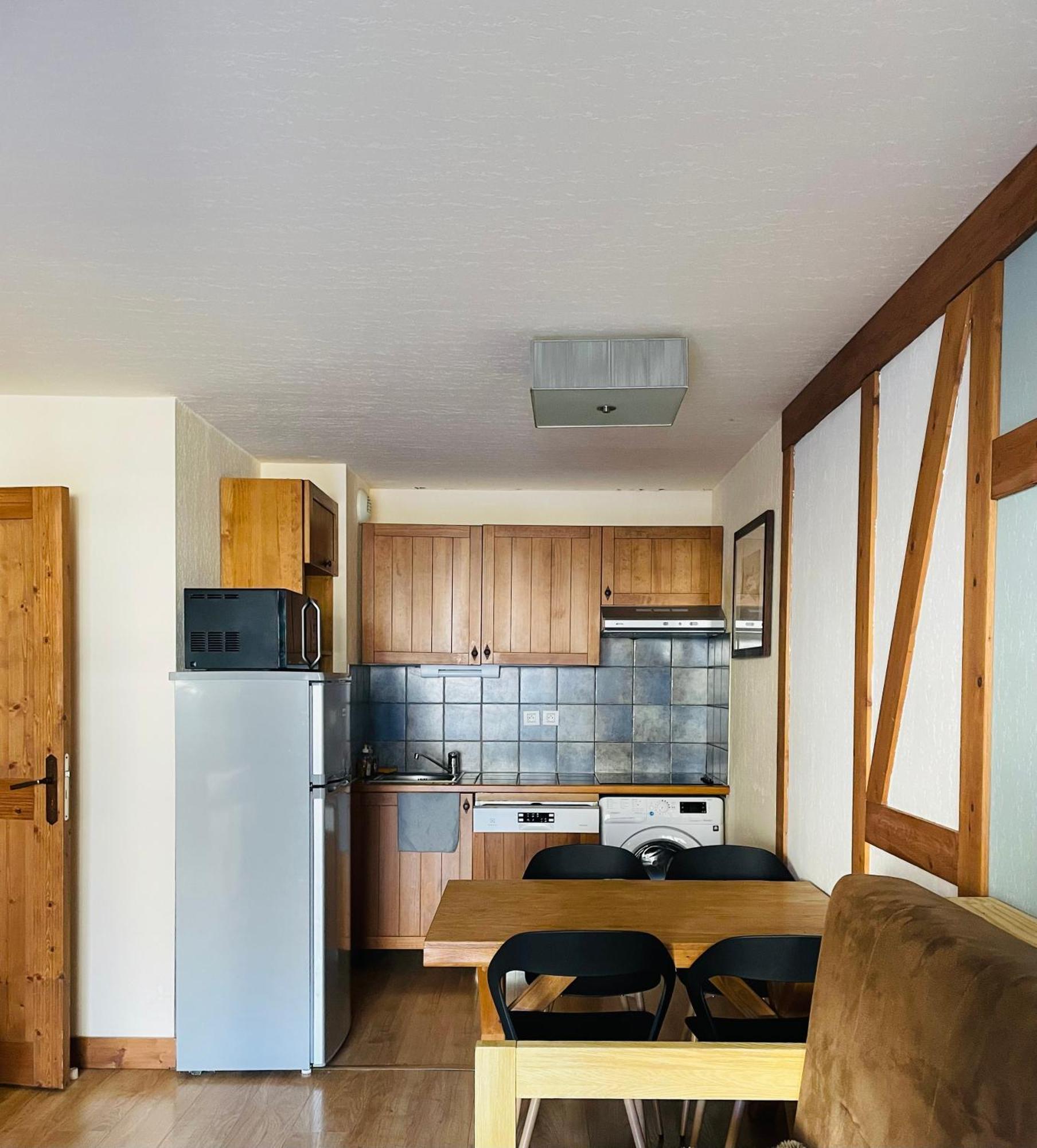 Appartements Avec Piscine Interieure Sauna Parking Etage 1 Au Centre Du Village Dans Residence Cami Real แซ็งต์-ลารีย์-ซูว์ลอง ภายนอก รูปภาพ