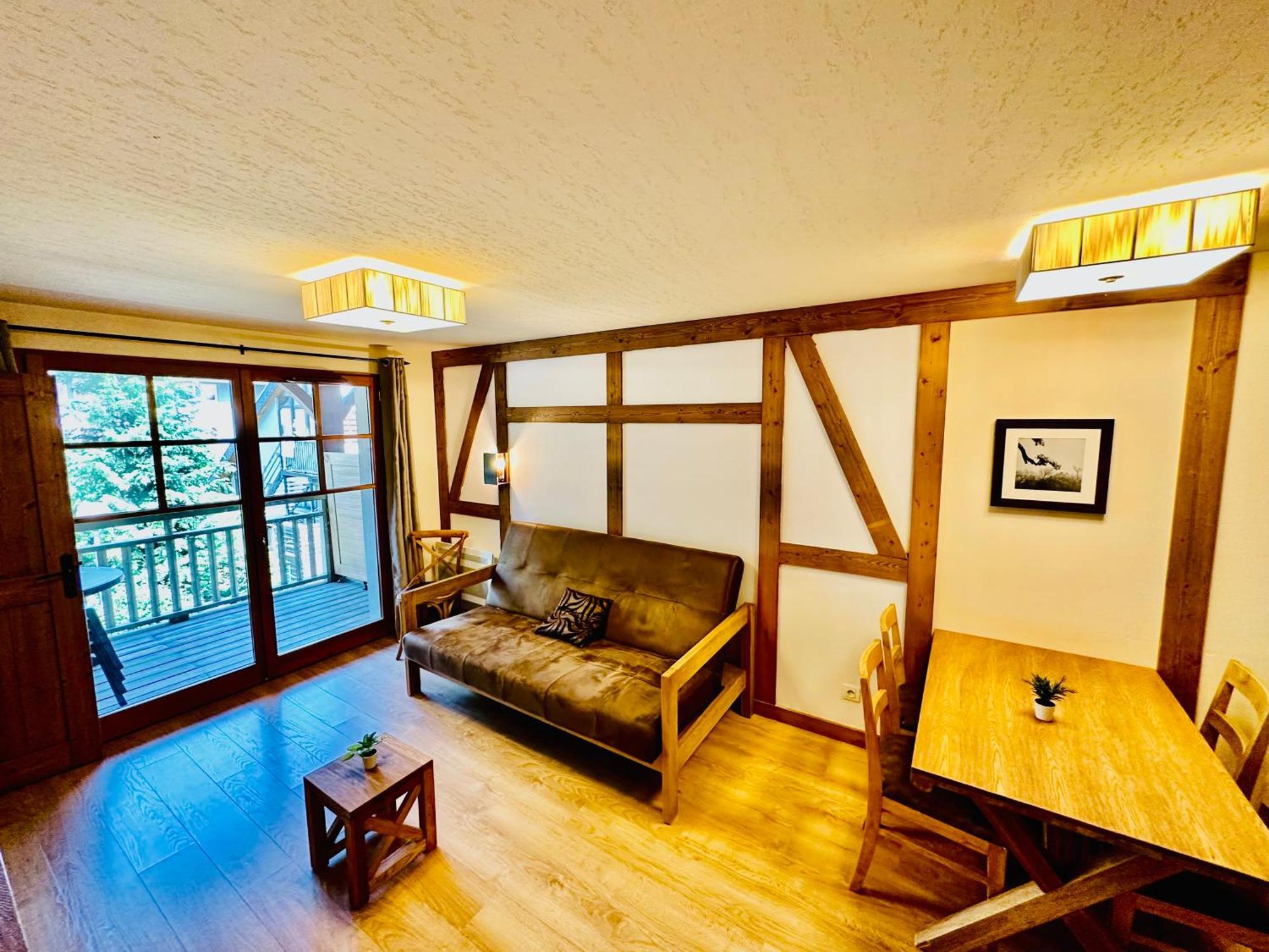 Appartements Avec Piscine Interieure Sauna Parking Etage 1 Au Centre Du Village Dans Residence Cami Real แซ็งต์-ลารีย์-ซูว์ลอง ภายนอก รูปภาพ