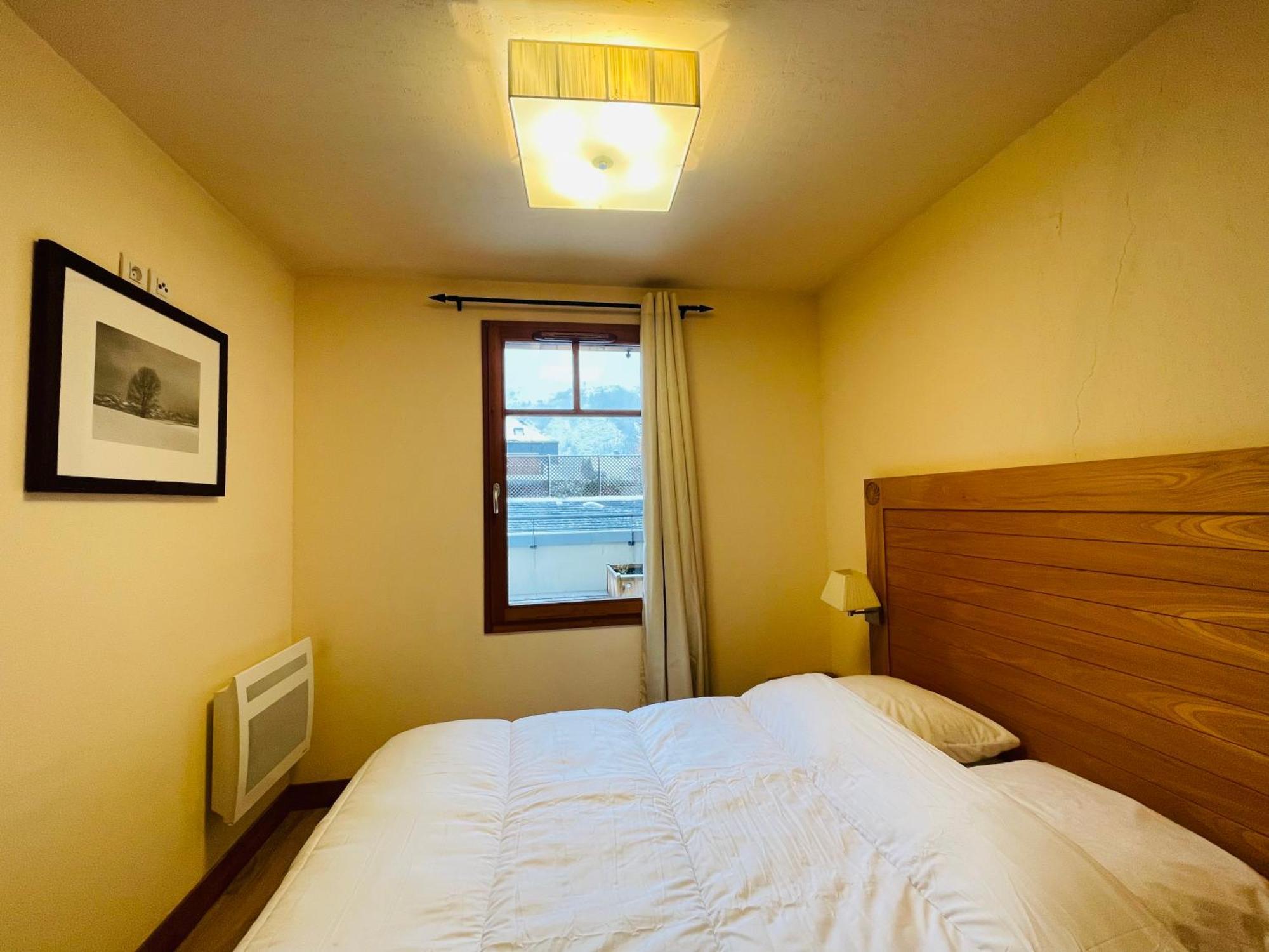 Appartements Avec Piscine Interieure Sauna Parking Etage 1 Au Centre Du Village Dans Residence Cami Real แซ็งต์-ลารีย์-ซูว์ลอง ภายนอก รูปภาพ