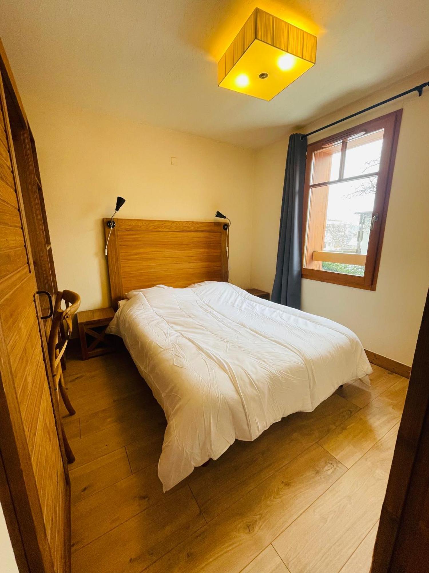 Appartements Avec Piscine Interieure Sauna Parking Etage 1 Au Centre Du Village Dans Residence Cami Real แซ็งต์-ลารีย์-ซูว์ลอง ภายนอก รูปภาพ